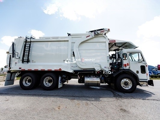 Truck Thumbnail 2