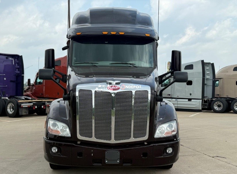 Truck Thumbnail 2