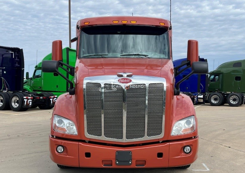 Truck Thumbnail 2
