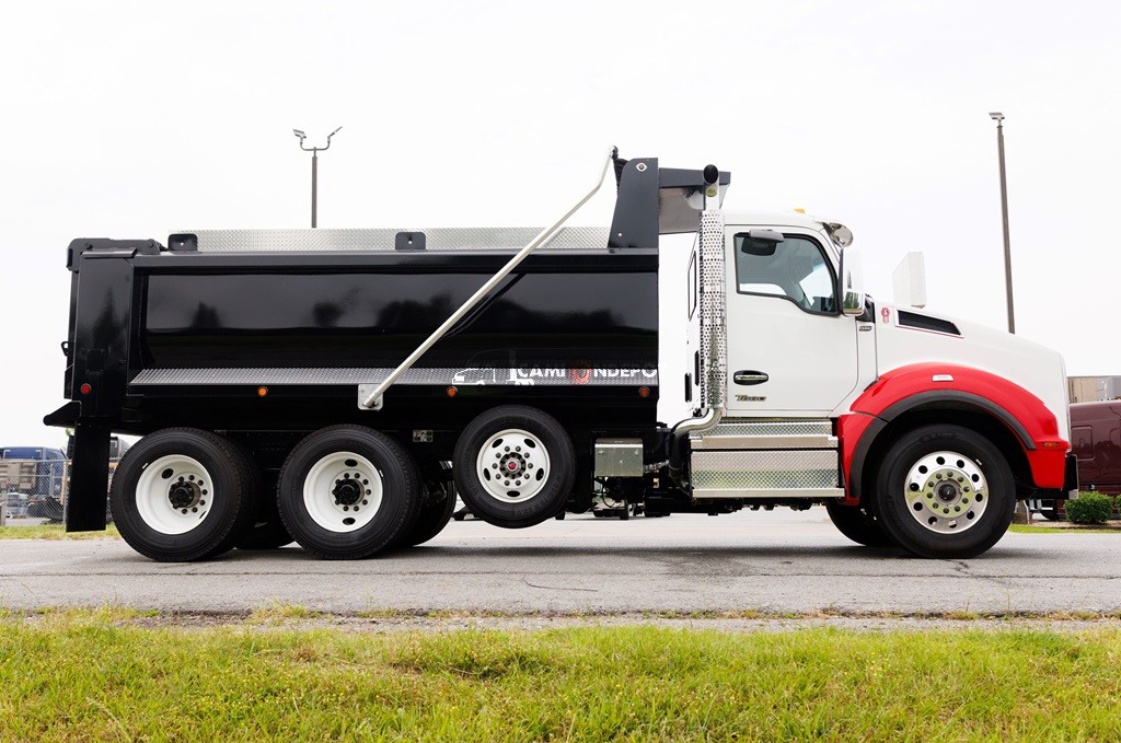 Truck Thumbnail 2