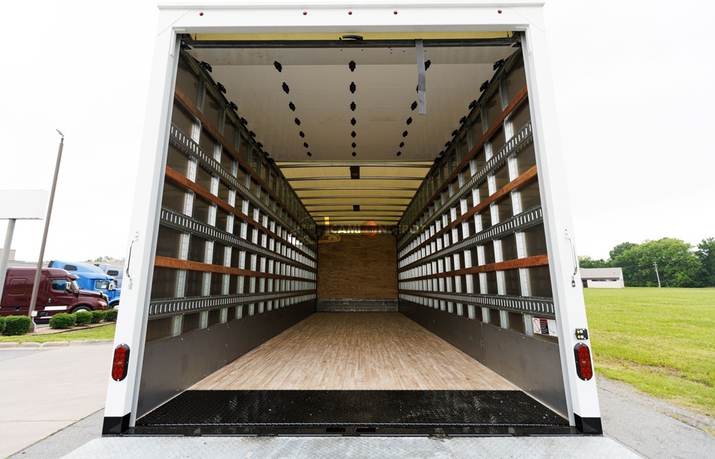 Truck Thumbnail 5
