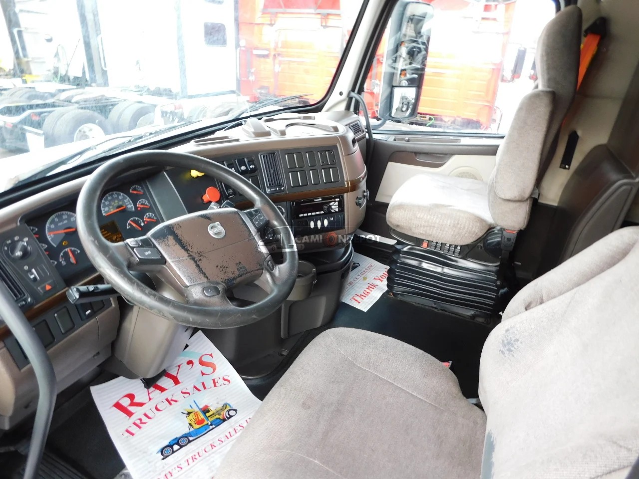 Truck Thumbnail 4