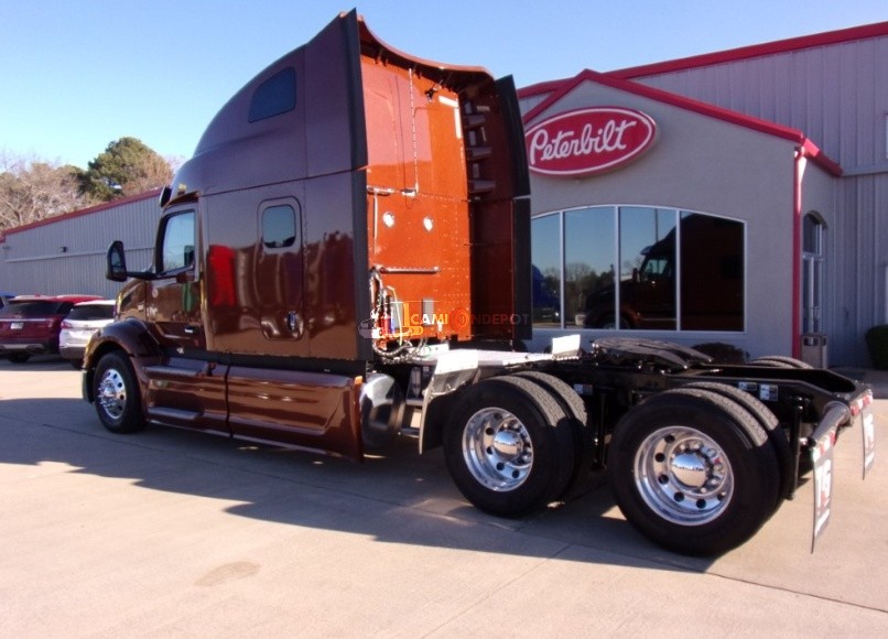 Truck Thumbnail 2