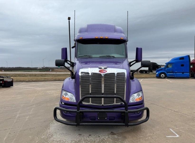 Truck Thumbnail 2