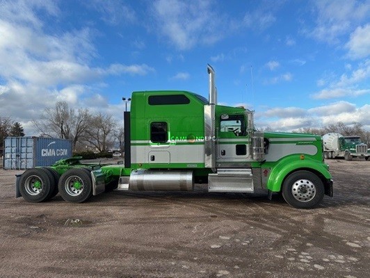Truck Thumbnail 2