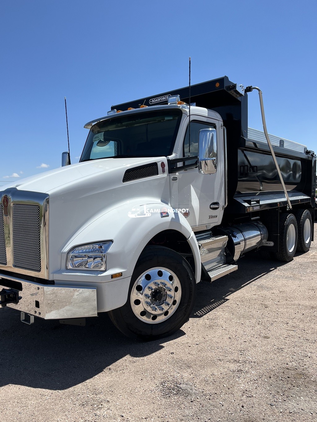 Truck Thumbnail 2