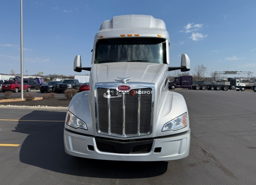 Truck Thumbnail 2