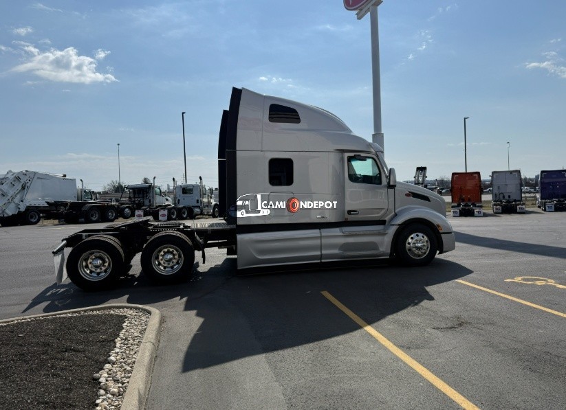 Truck Thumbnail 3