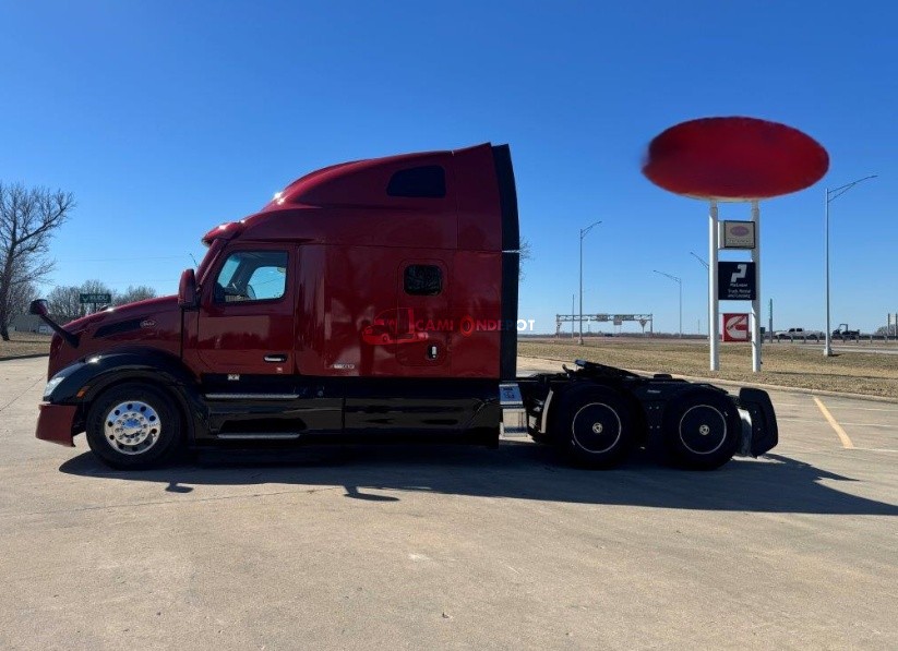 Truck Thumbnail 3