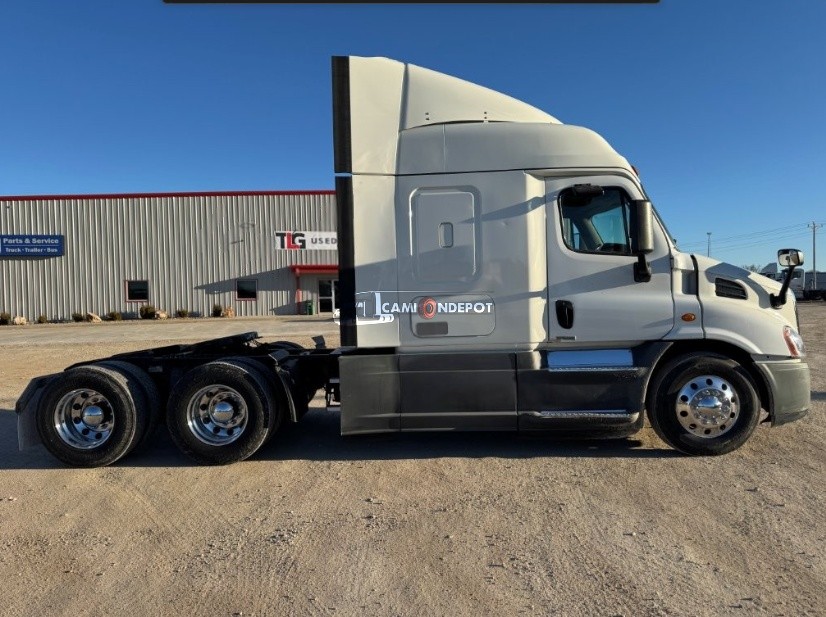 Truck Thumbnail 3