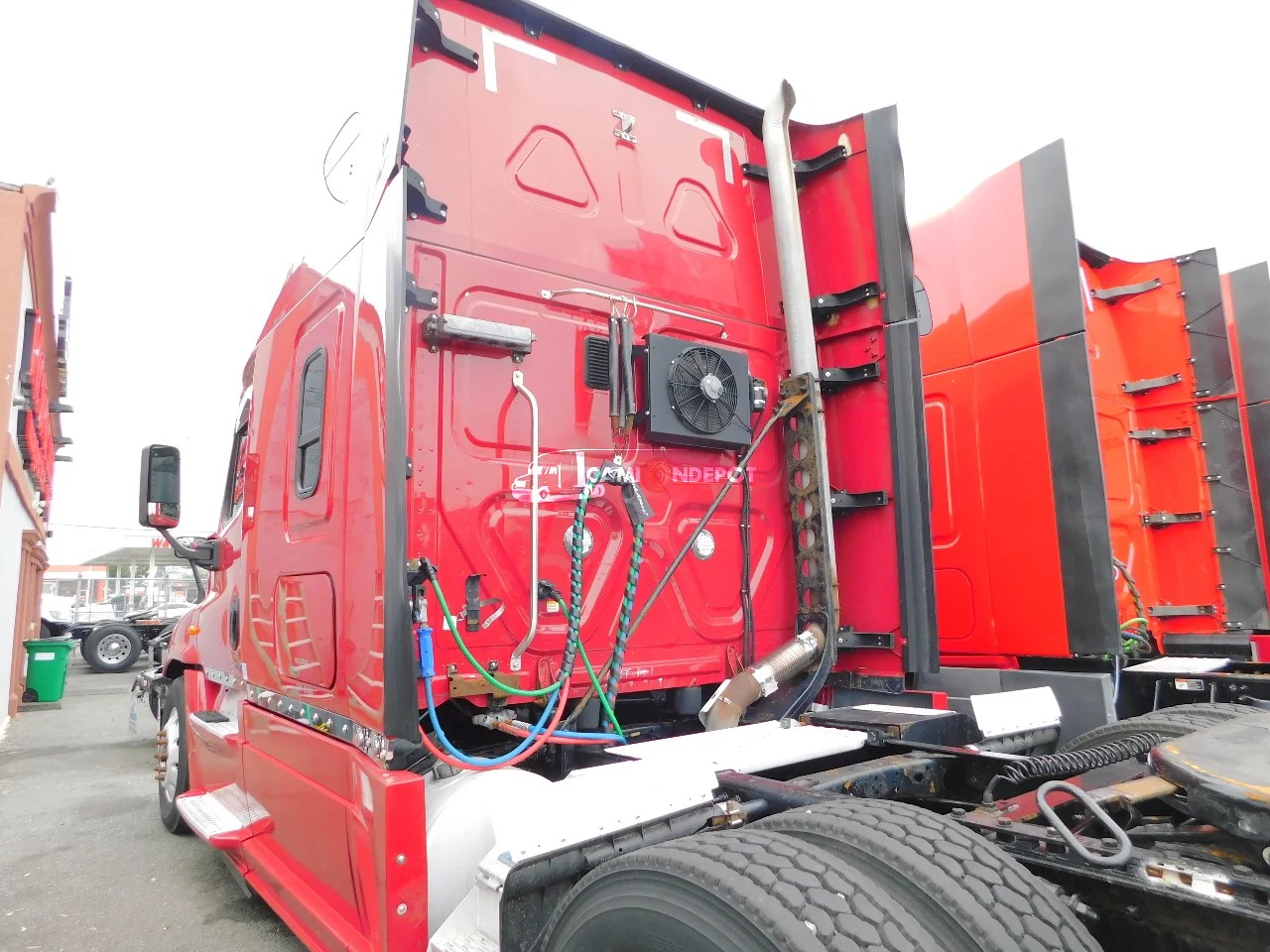 Truck Thumbnail 2