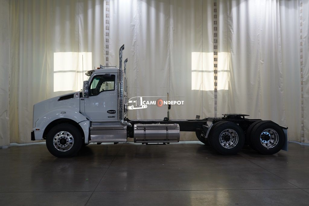 Truck Thumbnail 4