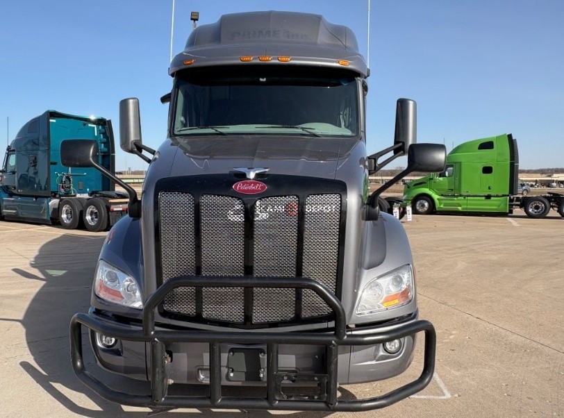 Truck Thumbnail 2