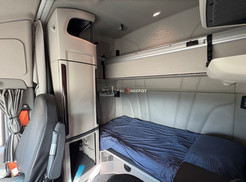 Truck Thumbnail 4