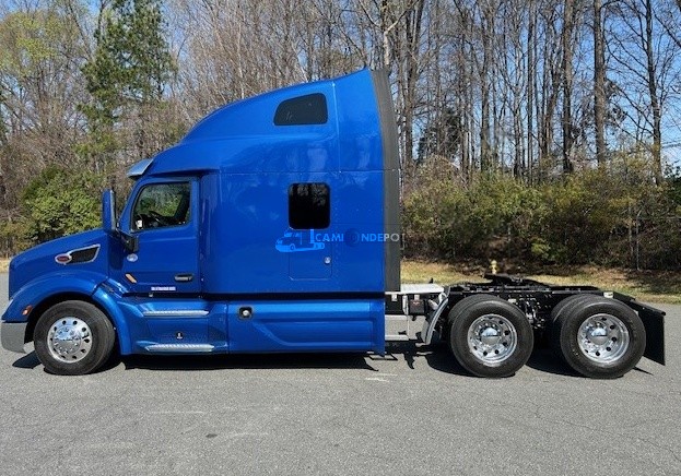Truck Thumbnail 3