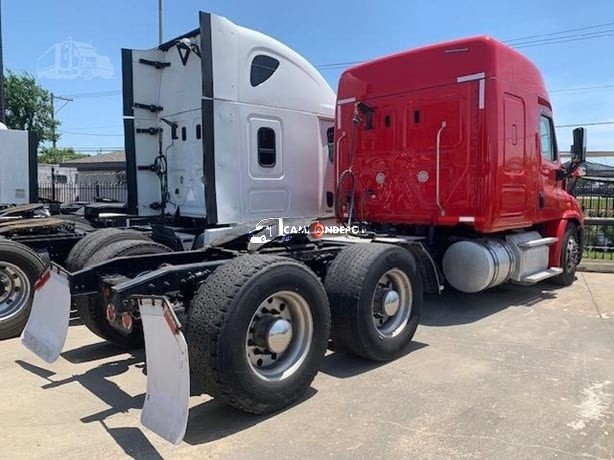 Truck Thumbnail 3