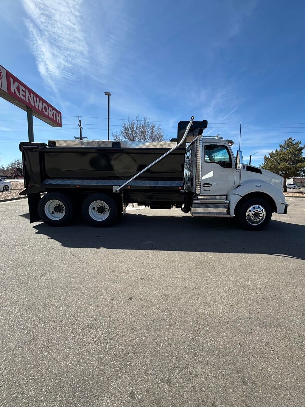 Truck Thumbnail 2