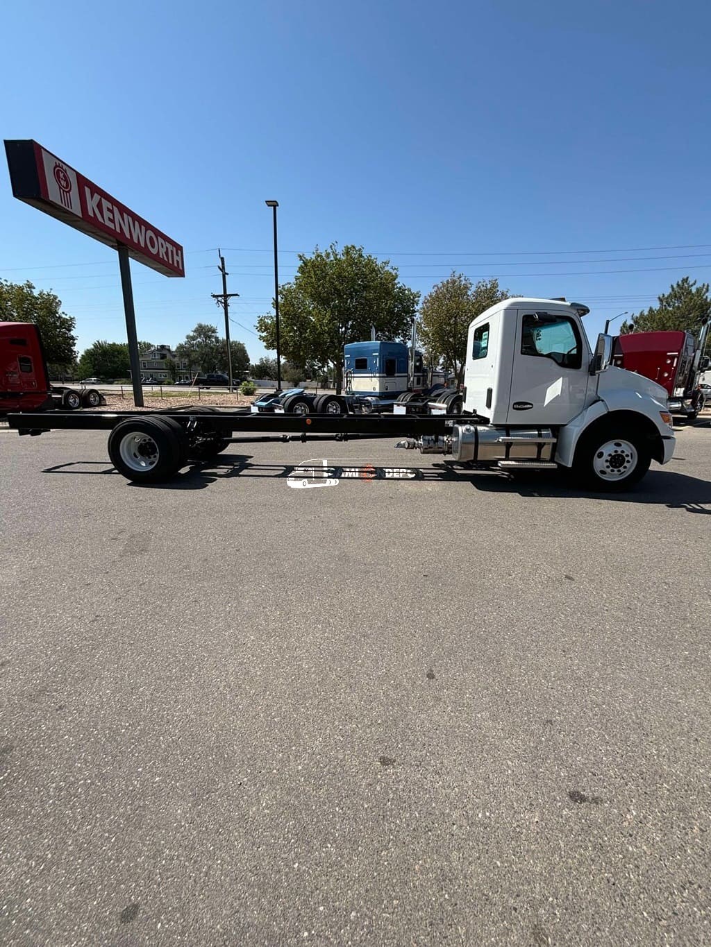Truck Thumbnail 2