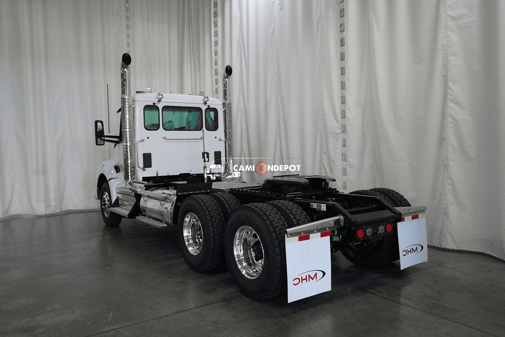 Truck Thumbnail 2