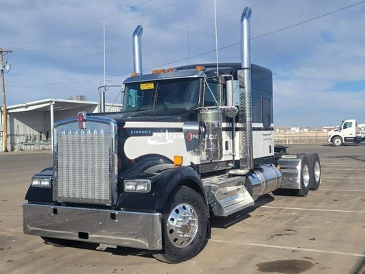 Truck Thumbnail 3