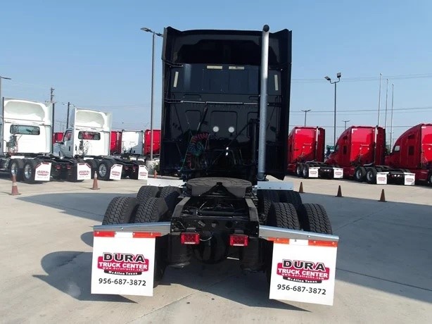 Truck Thumbnail 3