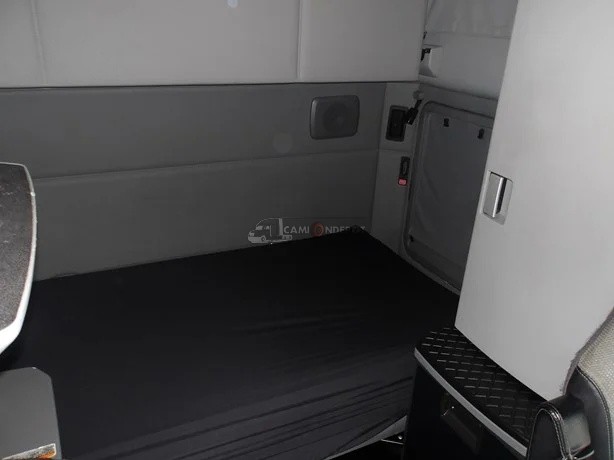 Truck Thumbnail 5