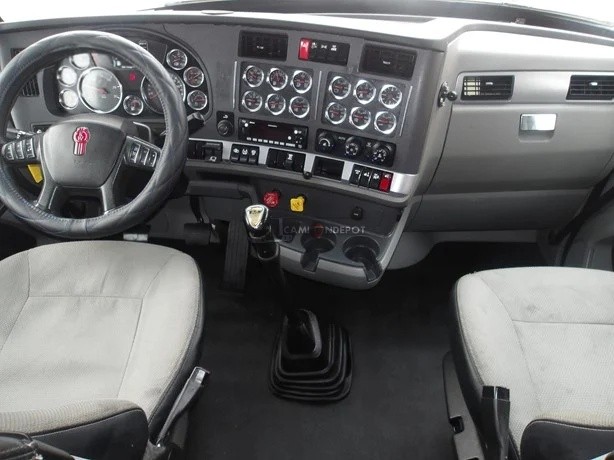 Truck Thumbnail 4