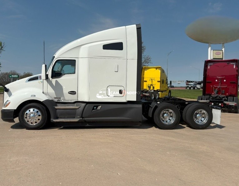 Truck Thumbnail 3
