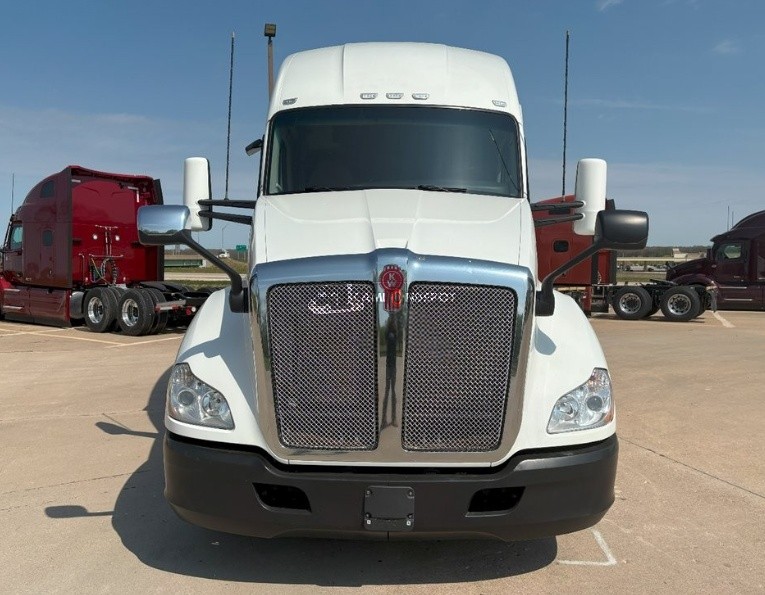 Truck Thumbnail 2