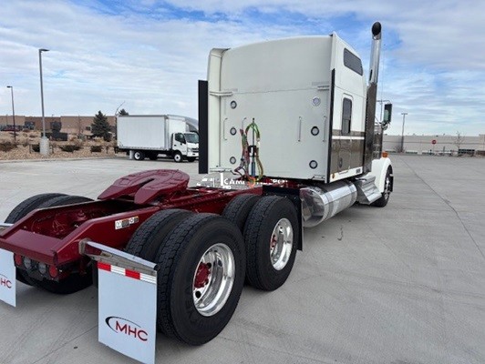 Truck Thumbnail 2