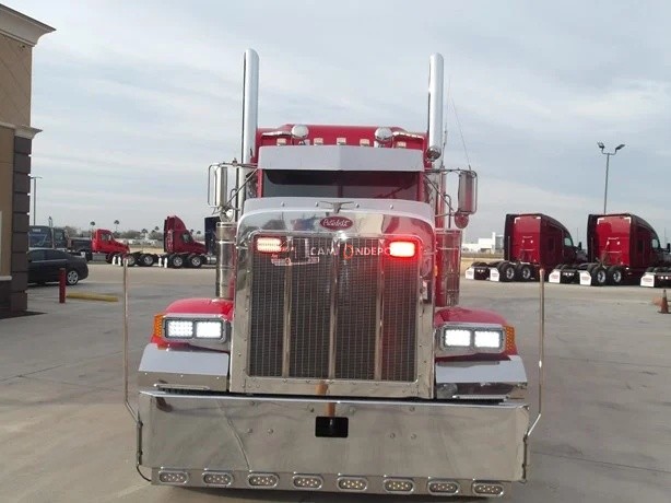 Truck Thumbnail 2