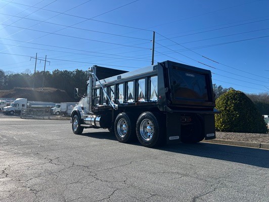 Truck Thumbnail 3
