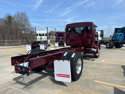 Truck Thumbnail 2