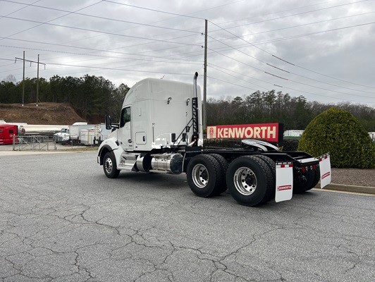 Truck Thumbnail 5