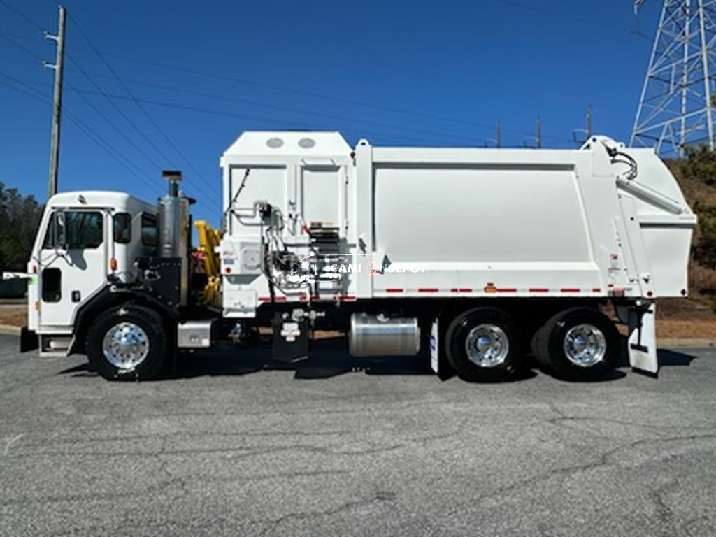 Truck Thumbnail 2