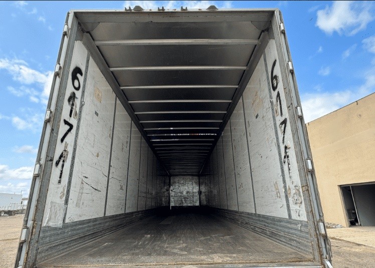 Truck Thumbnail 4