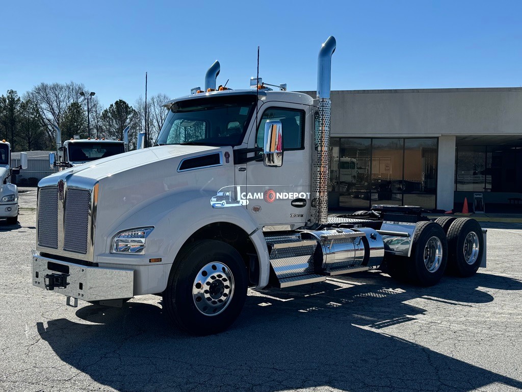 Truck Thumbnail 3