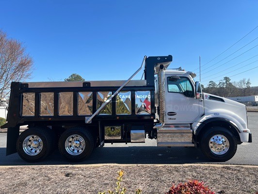 Truck Thumbnail 2