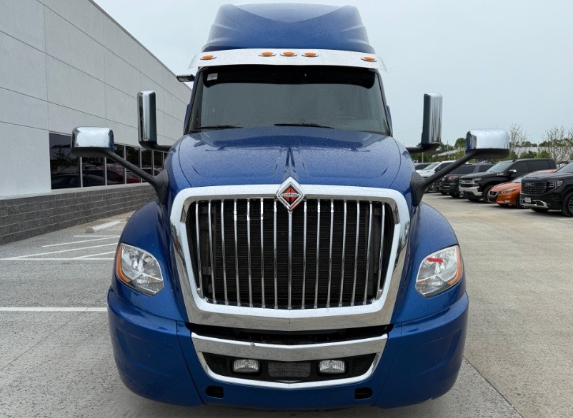 Truck Thumbnail 2