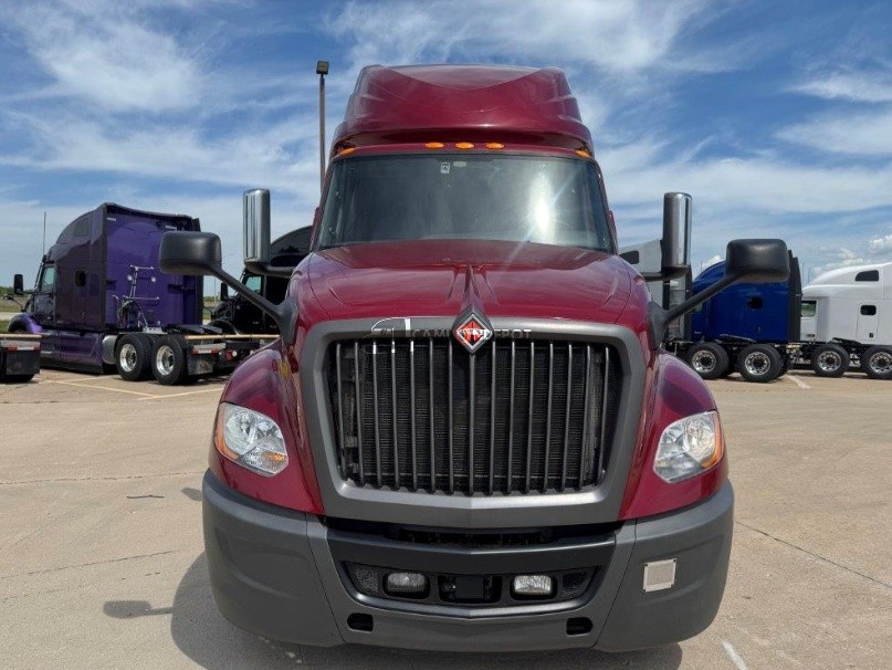 Truck Thumbnail 2