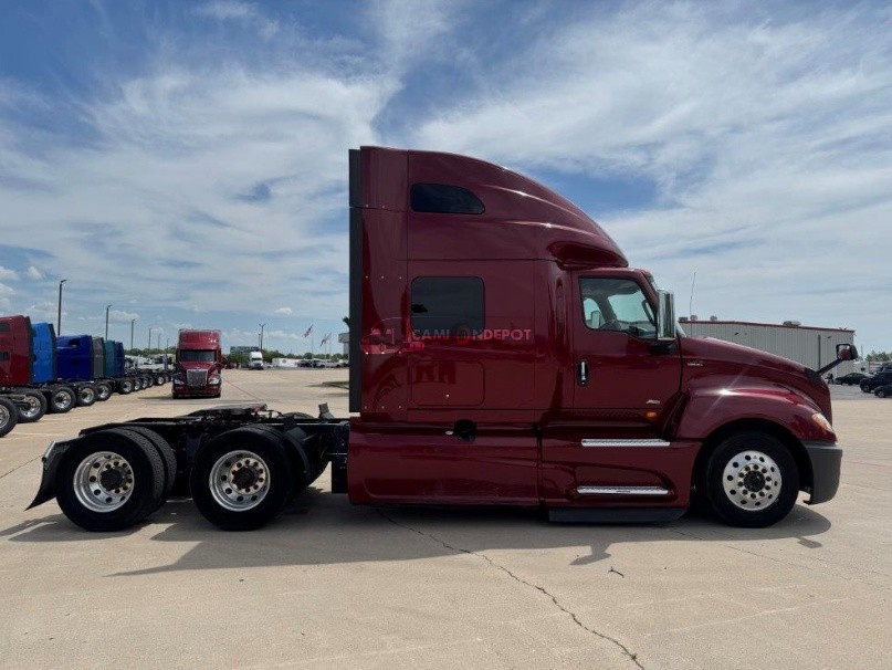Truck Thumbnail 3