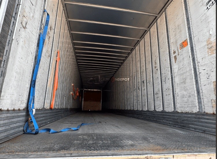 Truck Thumbnail 4