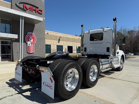 Truck Thumbnail 4