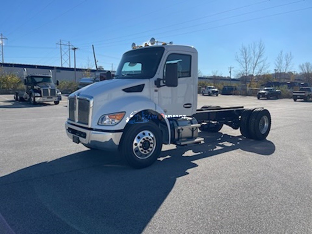 Truck Thumbnail 3