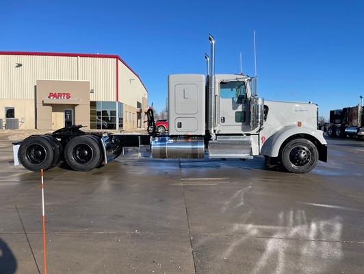 Truck Thumbnail 2