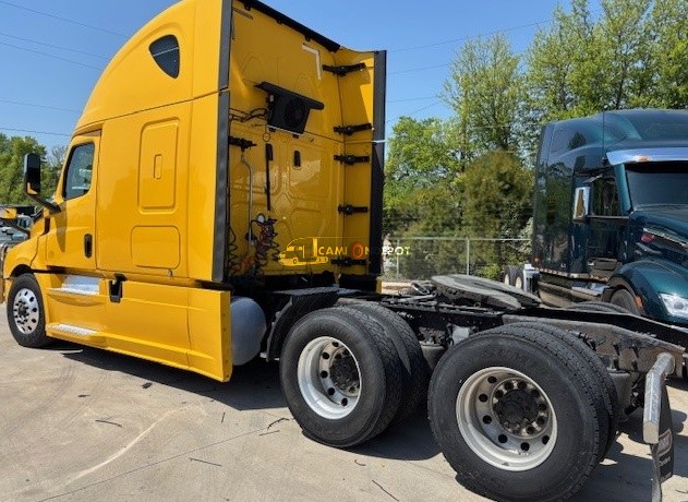 Truck Thumbnail 3