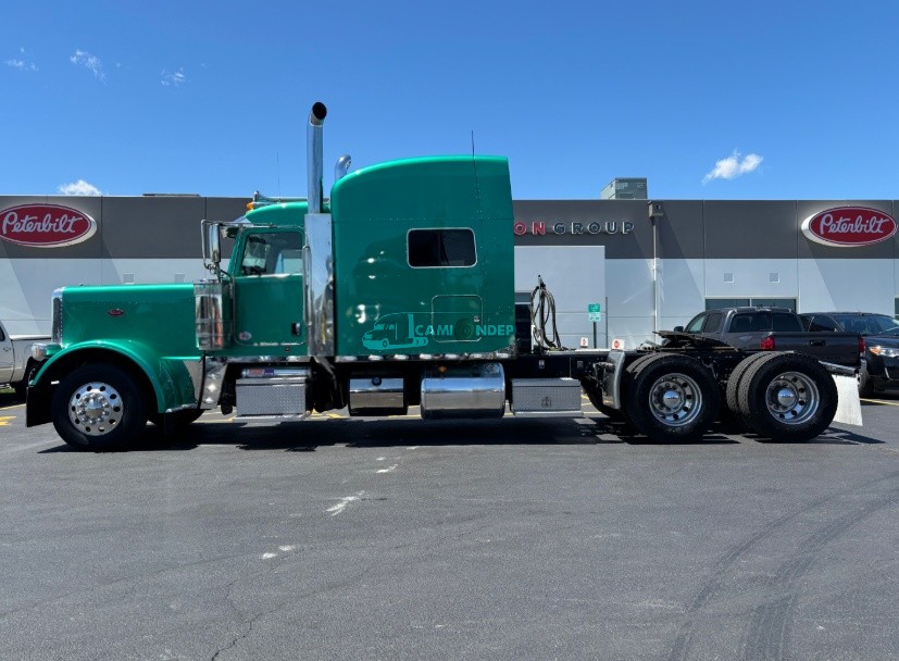 Truck Thumbnail 3