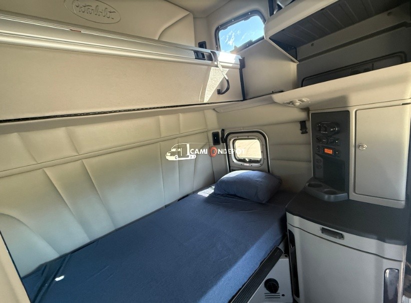 Truck Thumbnail 5