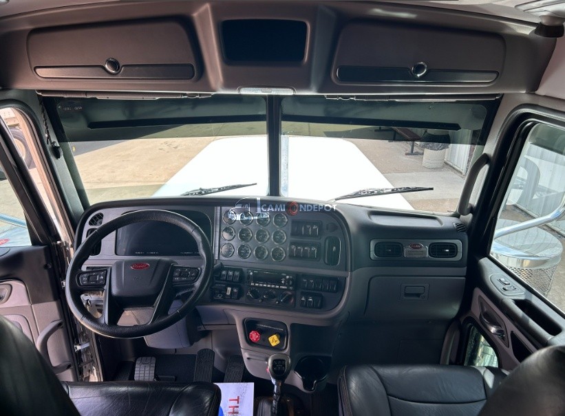 Truck Thumbnail 3