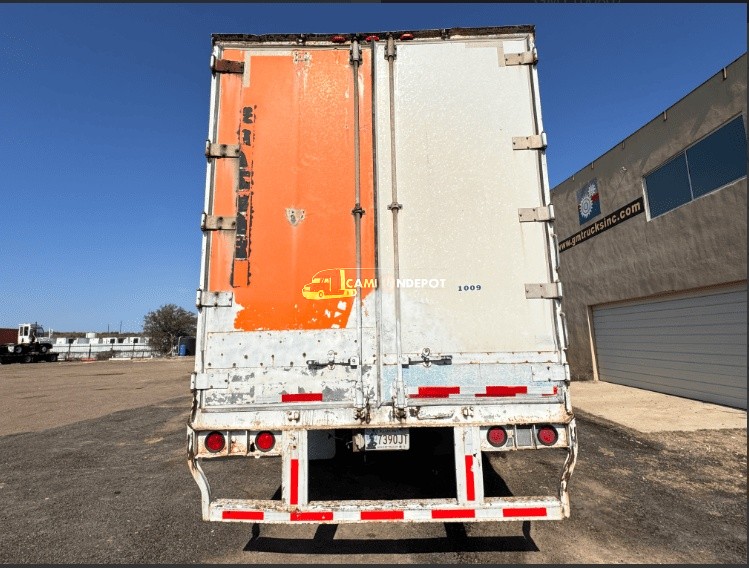 Truck Thumbnail 3